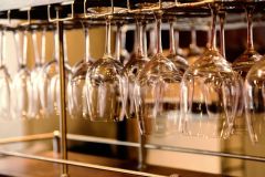 PAK21_bistroQwineglass_TP_V